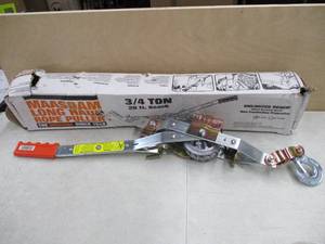lot 680 image: Maasdam A-20 34 Ton Rope Puller - Rope not included.