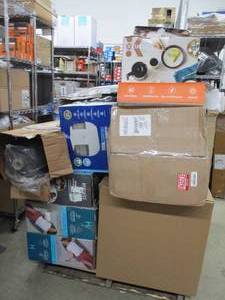 lot 17 image: WholesaleSalvage Pallet - TOOLS, SMALL APPLIANCES, MASSAGERS AND MORE