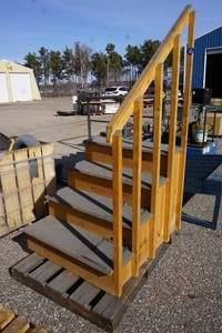 Portable Staircase 4-12 Steps and 3 ft wide wAttached Rail Guard