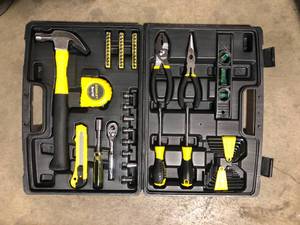 Stanley Home Tool Kit (65-Piece) Customer Returns See Pictures