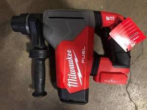 Milwaukee M18 FUEL 18V Lithium-Ion Brushless Cordless SDS-Plus 1-18 in. Rotary Hammer Drill (Tool-Only) Customer Returns See Pictures
