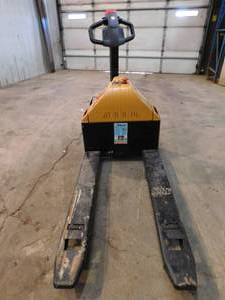 lot 15 image: 2011 Big Joe E30 Electric Pallet Jack