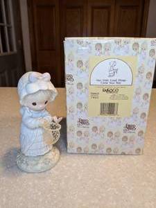 lot 411 image: Precious Moments Statue May Only Good Things Come Your Way P
