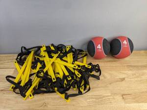 lot 44B image: Set of 3 -16 Sections Speed and Agility Training Ladders with 2 - 4lb First Place Elite Balls B