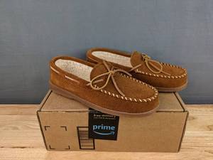 lot 83C image: New Sperry Mens Trapper Moccasin Slippers Size 9 N