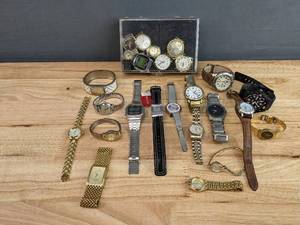 lot 60A image: Collection of Wristwatches in Assorted Styles E