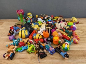 lot 121A image: Large Collection of Assorted Toy FigurinesKids Meal Toys - Minions, Disney, Frozen, Bobbys World, and More E