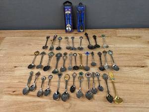 lot 120 image: (37) Assorted Souvenir Spoons (Ireland, New Zealand, Italy, Hawaii, Florida, Walt Disney World, and more) E