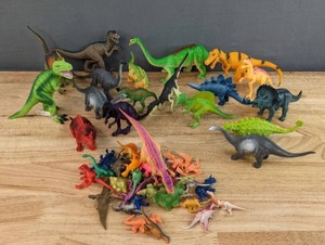 lot 144 image: Assorted Plastic Dinosaur Toys E