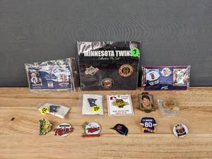 lot 139 image: Minnesota Twins Pins, (1) Viking Pin, and (1) Aaron Rogers Pin E