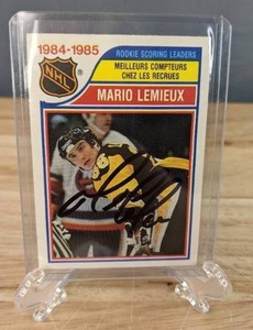 lot 7A image: 1985 O-Pee-Chee Mario Lemieux Autographed Hockey Card NHL Pittsburgh Penguins E