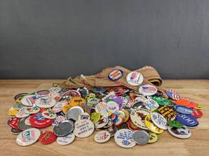 lot 150 image: An Assortment of Buttons and (8) Button Holders E