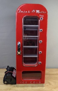 lot 11A image: Red Drink-O-Matic Novelty Soda Vending Machine E