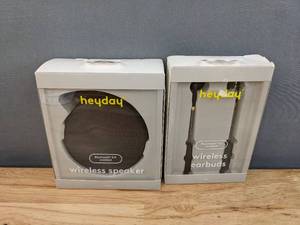 lot 171 image: Brand New Heyday Round Wireless Speaker and Wireless Earbuds Y
