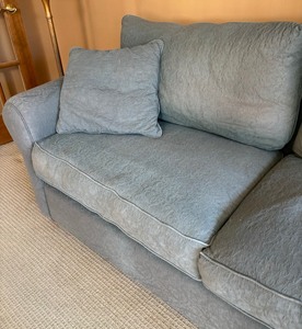 lot 23 image: Lovely Upholstered Sofa  Couch