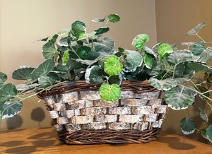 lot 38 image: Variety of Decorative Faux Greenery