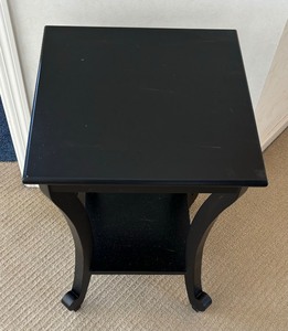 lot 59 image: Sleek Black Accent Table