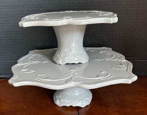 lot 176 image: Two Sweet Olive Designs Pedestal Plates