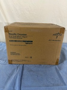 lot 78 image: 1 Case (50 per Case) NEW Medline O.R. Necessities NC20FBR Sterile Latex-Free Needle Counter - 20 Ct. Foam BlockMagnet with Blade Remover - Expiration 424 