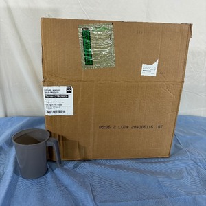 lot 107 image: 1 Case (100case) NEW Medline DYND80535 100Ct Single-Use Non-Insulated Plastic Pitcher with Handle & Lid - Gray (open box)