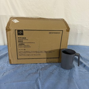 lot 108 image: 1 Case (100case) NEW Medline DYND80535 100Ct Single-Use Non-Insulated Plastic Pitcher with Handle & Lid - Gray (open box)