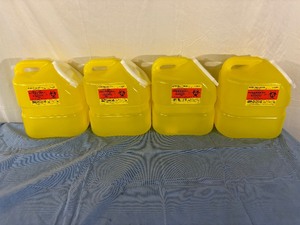 lot 116 image: Lot of 4 NEW BD 305076 3-Gallon Chemotherapy Sharps Collector - Yellow