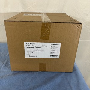 lot 134 image: MSRP $200  1 Case (80 each) NEW Cardinal Health 8457 Poly-Coated FullGuard Fluid Impervious High Top Universal Size Anti-Skid ShoeBoot Covers - Blue - FullGuard shoe covers provide fluid-intensive protection throughout