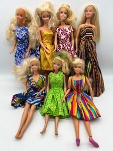 Vintage Variety of Barbies - QTY 7