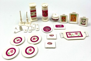 Vintage 1987 MATTEL BARBIE SWEET ROSES 3 PIECE WALL UNIT FURNITURE with Accessories