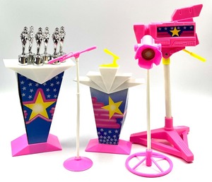 Vintage 1980s SUPER STAR BARBIE MOVIE AWARDS PLAY-SET
