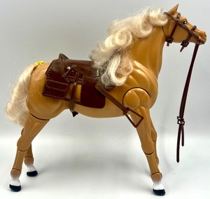 Vintage 1983 BARBIE FOREVER GIRL FRIENDS BOOTS N SPURS WESTERN HORSE