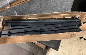 lot 10 image: 18 Steel Platform Bed Frame