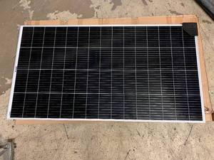 lot 40 image: 64.5 x 34.5 BougeRV 300W 12V Solar Panel