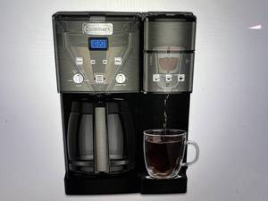 lot 76 image: Cuisinart Coffee Caenter 2-in-1 Coffeemaker