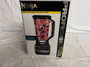 lot 122 image: Ninja Professional Blender 1000