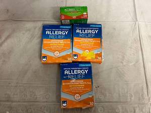lot 199 image: 4 Packs of Allergy Relief Antihistamines