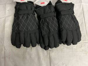 lot 259 image: 3 Pairs of 3M Thinsulate Gloves - Womens ML - Black