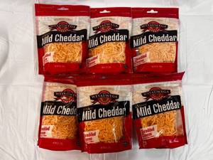 F. 6x 8oz Weyauwega Cheddar Shredded Cheese