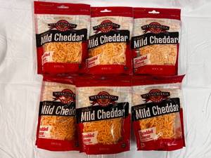 F. 6x 8oz Weyauwega Cheddar Shredded Cheese