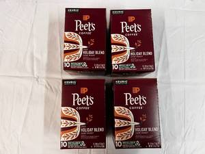 4x 10ct Kcups Peets Holiday Blend Coffee