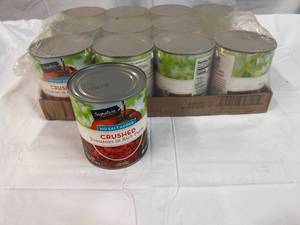 1x 12 Cans Signature Select Crushed Tomatoes