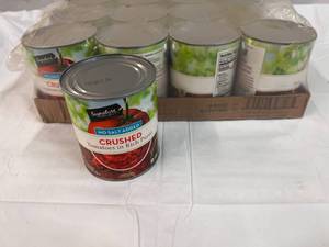 1x 12 Cans Signature Select Crushed Tomatoes