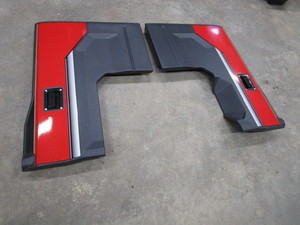 lot 34 image: NEW UTV Doors