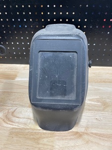 lot 23 image: Welding Helmet