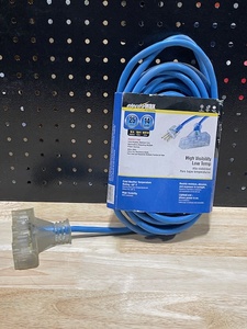 lot 32 image: 25 Foot Extension Cord NEW