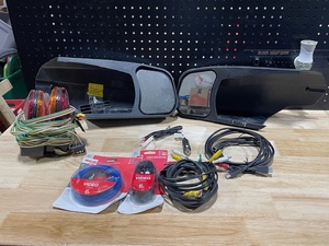 lot 50 image: Magnetic Taillight Kit, Mirror Extenders, Video Cables