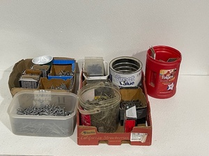 lot 113 image: Assorted Nails and Screws