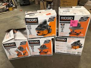 Lot of WetDry Shop Vacs Various Sizes and Conditions  Customer Returns See Pictures