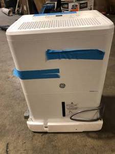 GE 22 pt. Dehumidifier with Smart Dry for Bedroom, Basement or Damp Rooms up to 1500 sq. ft. in White  Customer Returns See Pictures