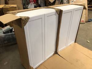 Lot of Assorted Kitchen Cabinets Various Models and Conditions   Customer Returns See Pictures